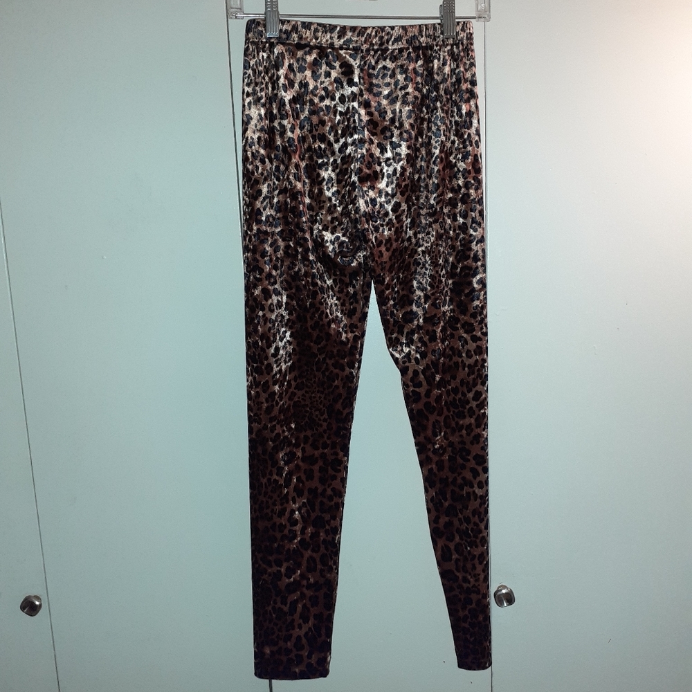 Soft Leopard Leggings